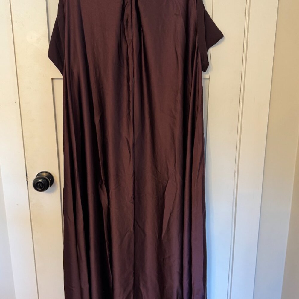 Banana Republic Cape Dress - Picture 2 of 3